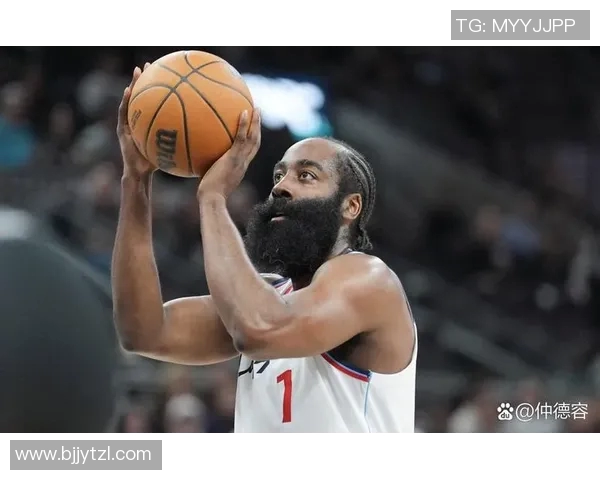 快船新赛季遭遇四连败上半场三分球命中率惨淡仅1中14